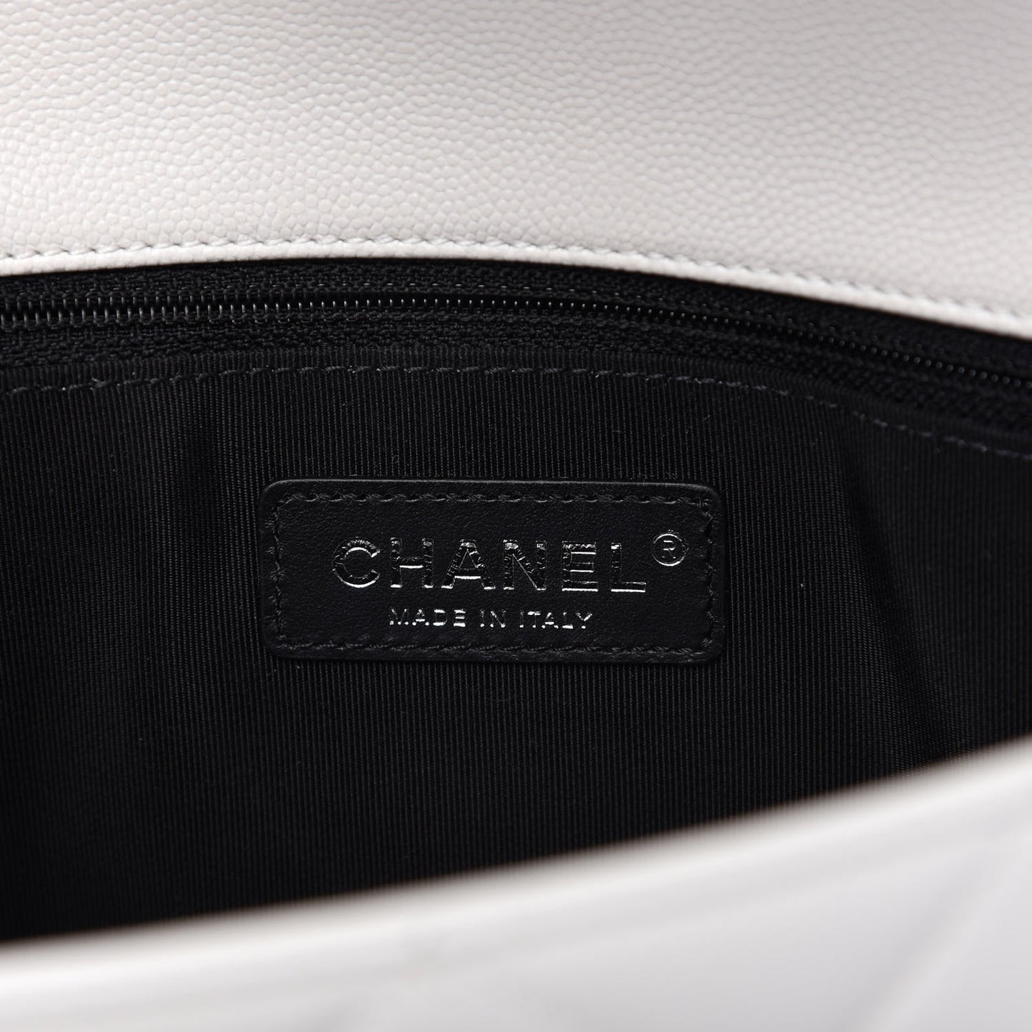 Caviar Quilted My Everything Flap White Black
