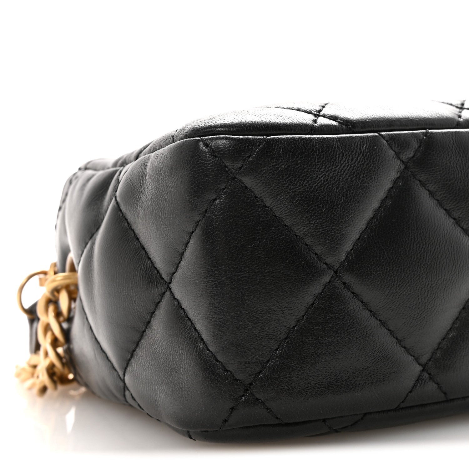 パンころ　CHANEL バッグ Chanel Black Perforated Leather CC Accordion Flap Bag | Yoogi's Closet