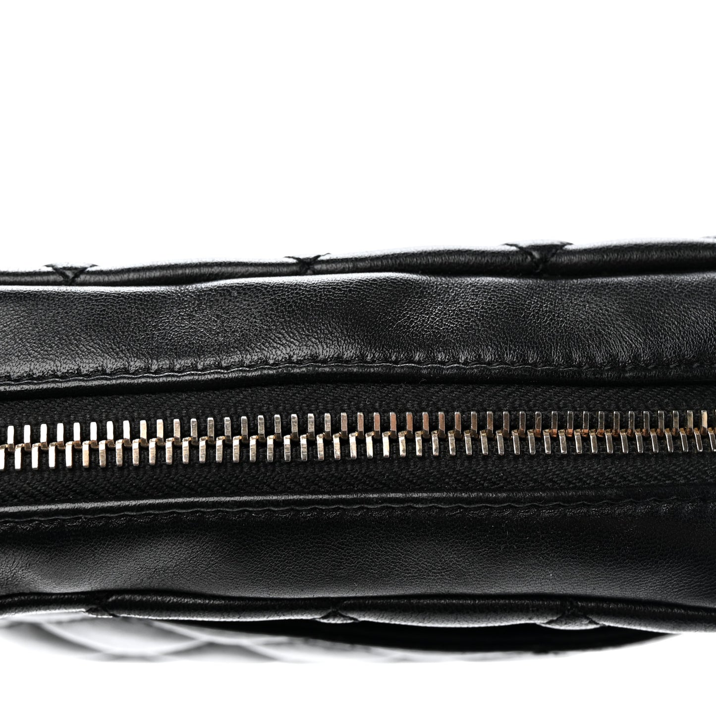 Lambskin Quilted CC Pearl Crush Camera Case Black