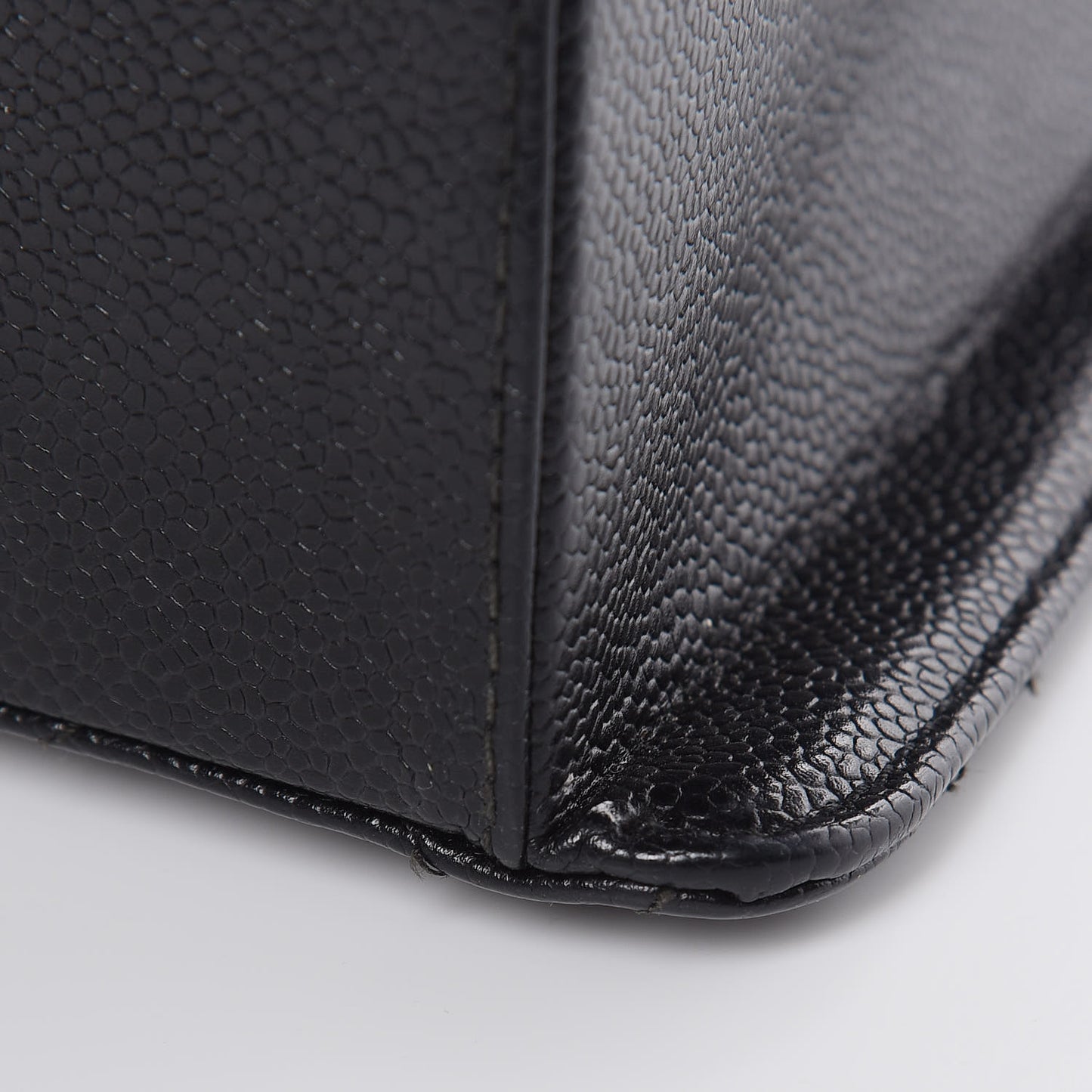 Caviar Quilted Flap Shoulder Bag Black