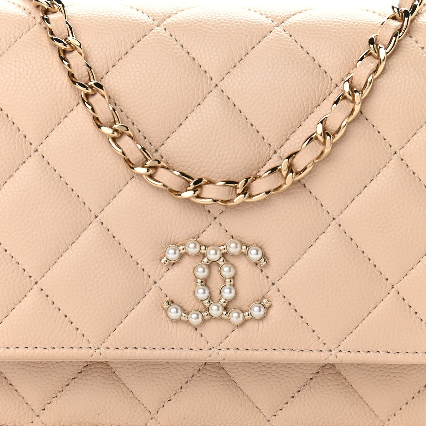 Caviar Quilted Coco Candy Wallet On Chain WOC Beige