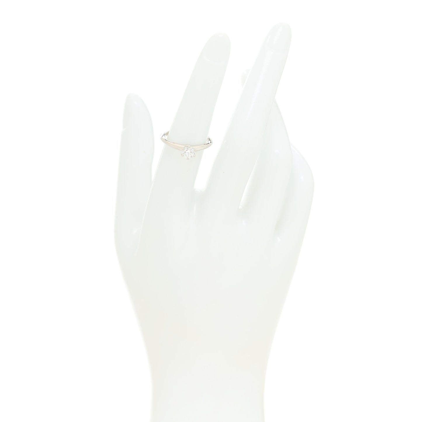 Platinum Diamond .40ct Solitaire Engagement Ring 52 6