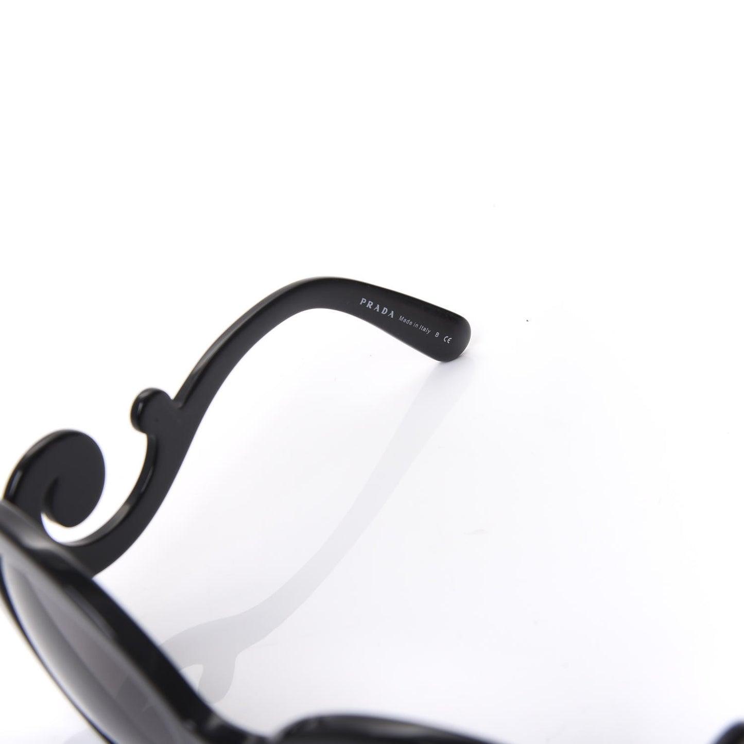 Baroque Sunglasses SPR 27N Black