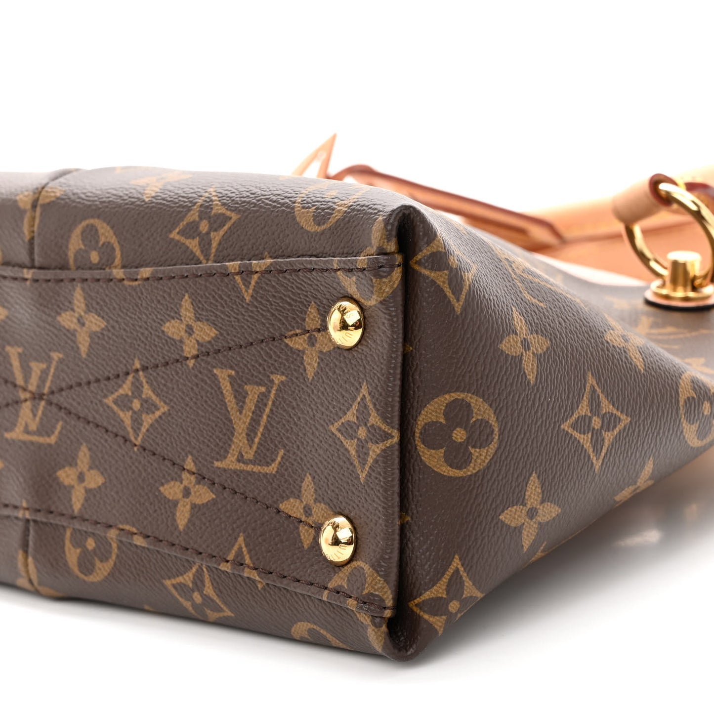 Monogram V Tote BB Rose Poudre