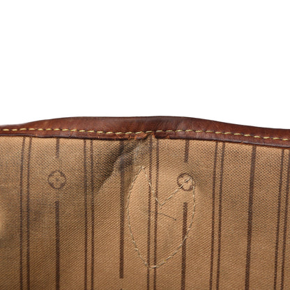 Louis Vuitton Monogram Neverfull MM 10 of 27