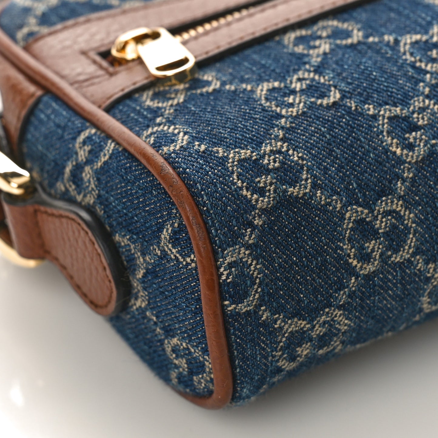 New Denim GG Monogram Dollar Calfskin Mini Ophidia Shoulder Bag Blue Tea Cuir Epilog