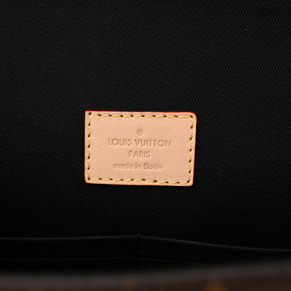 Louis Vuitton Monogram Cluny MM 6 of 10