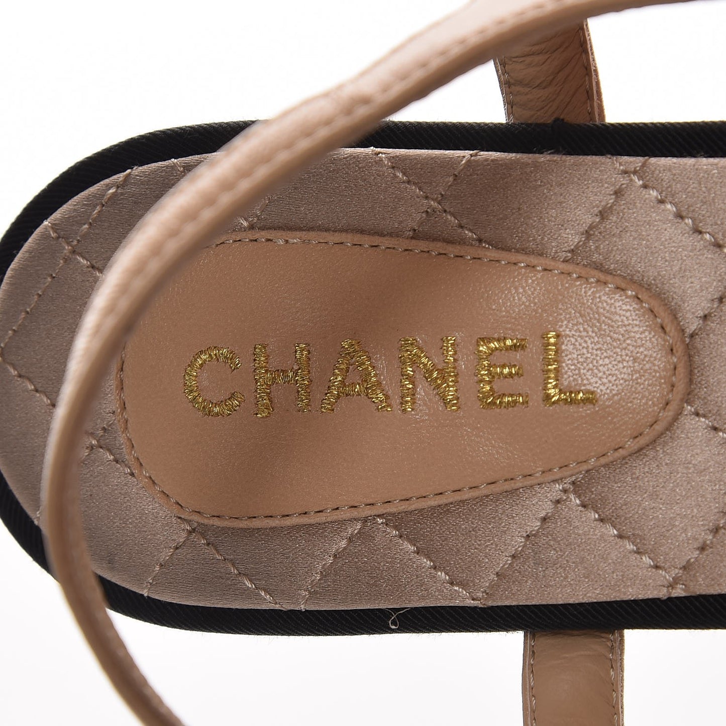 Lambskin Camellia Thong Sandals 38 Beige Black