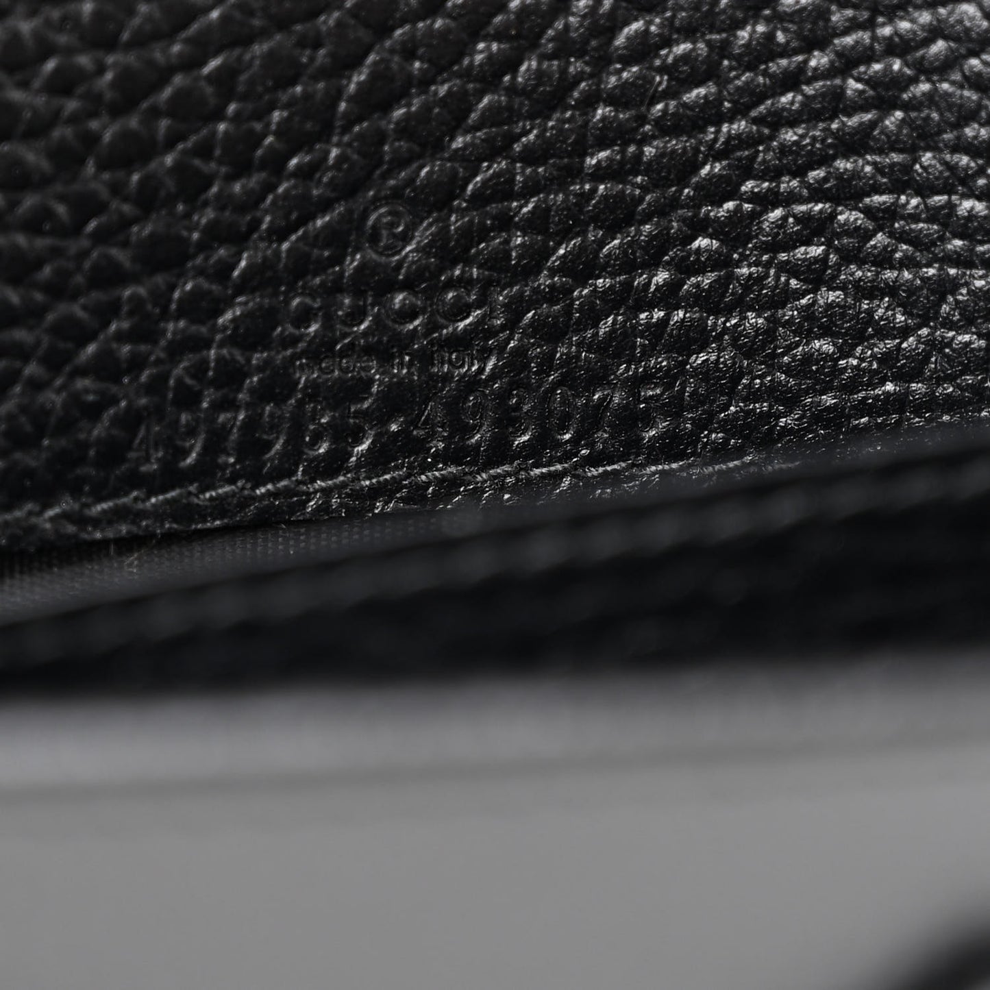 Calfskin Mini GG Marmont Chain Wallet Black