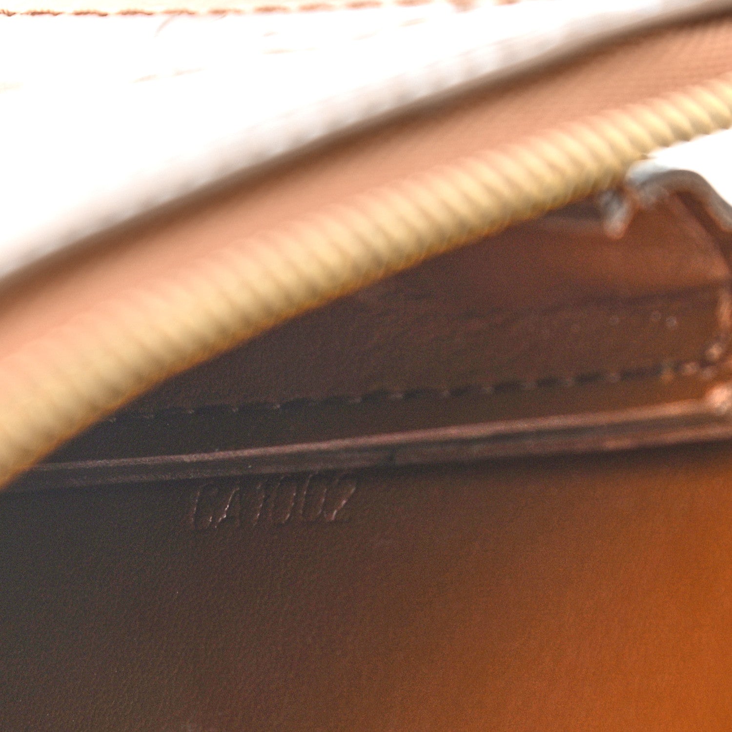 Louis Vuitton Vernis Lexington Pochette Bronze 7 of 14