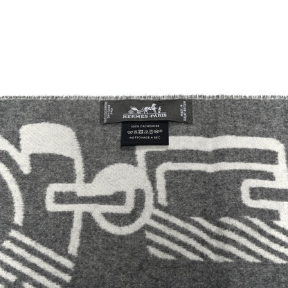 Hermes Cashmere Casaque Do Re Boucles Muffler Ivoire Gris Flanelle 3 of 3