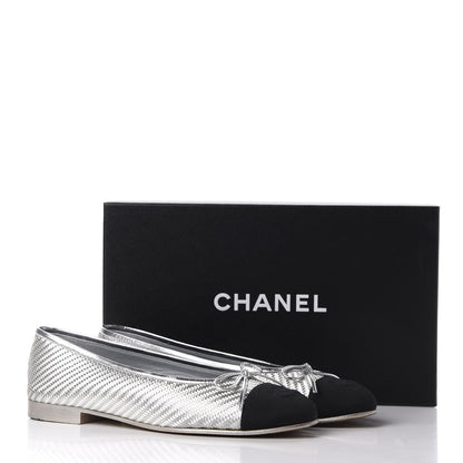 Chanel Metallic PVC Grosgrain Cap Toe Ballerina Flats 37.5 Silver Black 8 of 12