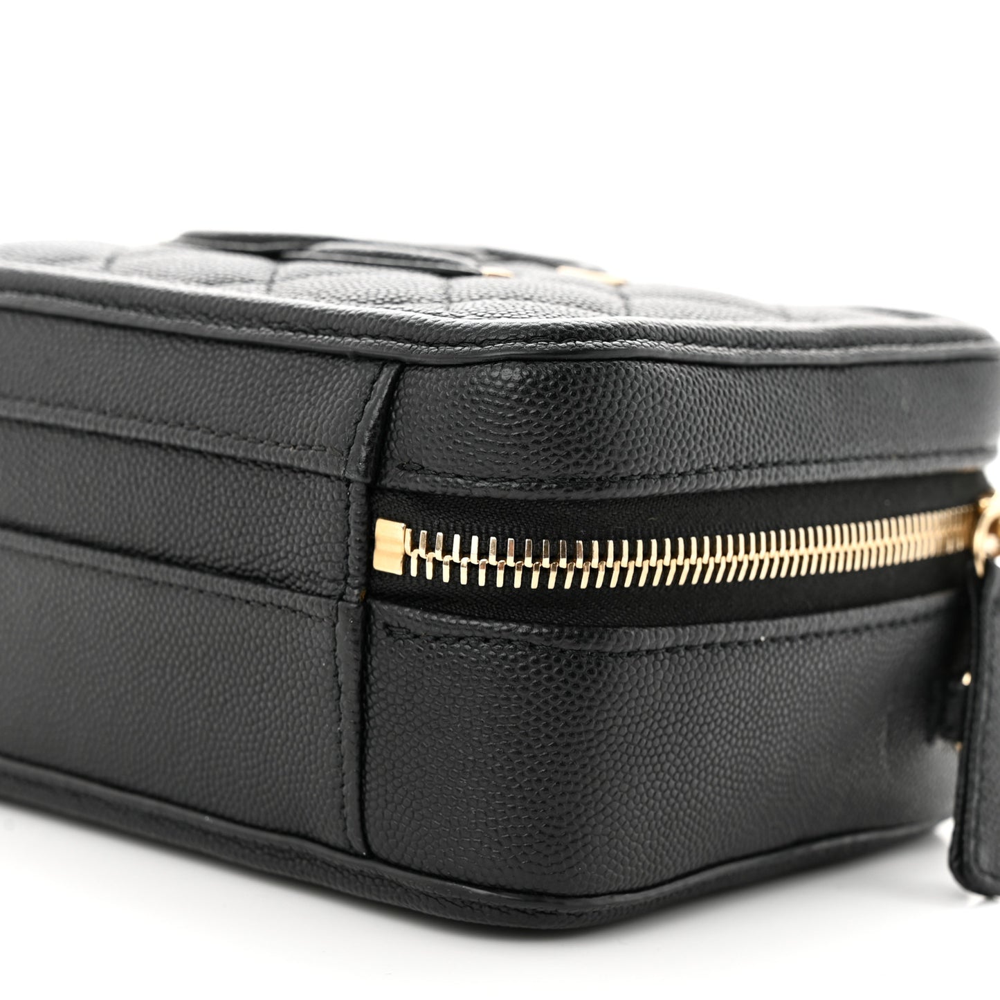 Caviar Quilted Small CC Filigree Vanity Case Black