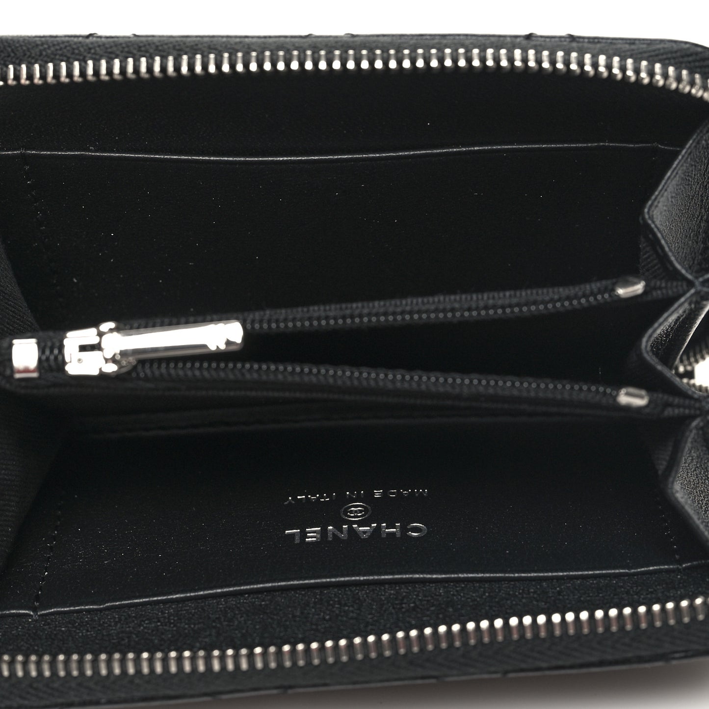 Lambskin Crystal Star Quilted Studded CC Zip Around Card Holder Wallet Black