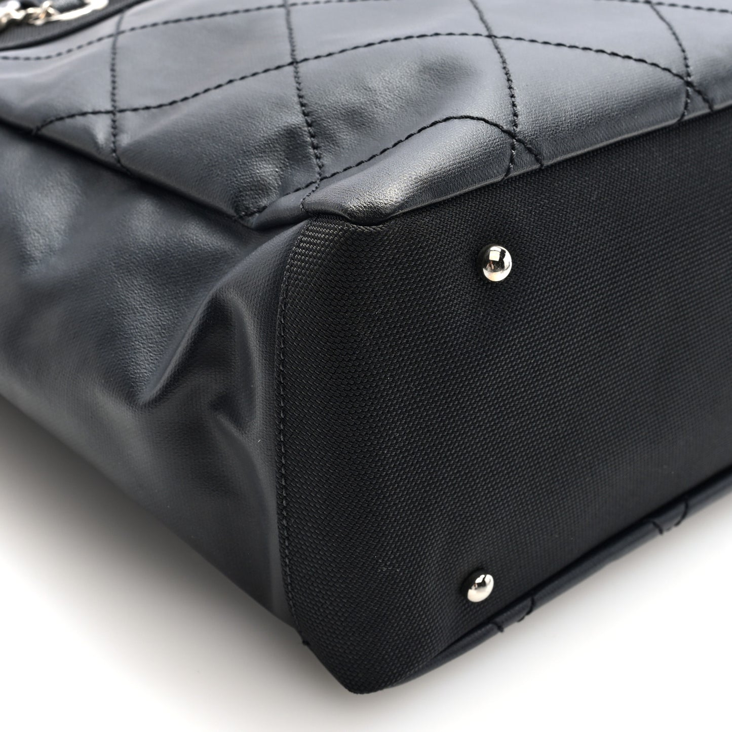 Coated Canvas Quilted Large Paris Biarritz Tote Black