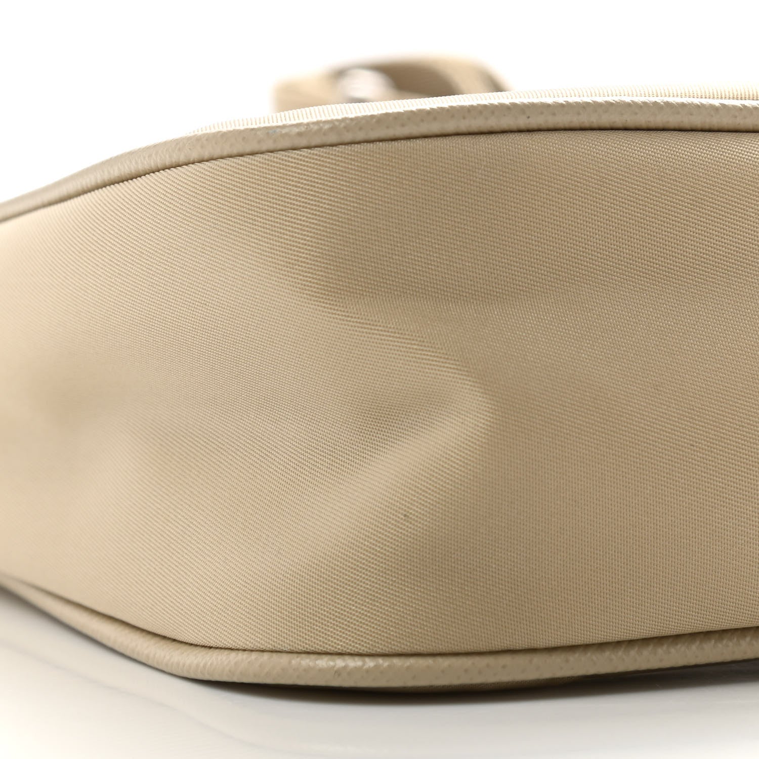 Prada Re-Nylon Saffiano Re-Edition 2005 Shoulder Bag Deserto 8 of 9