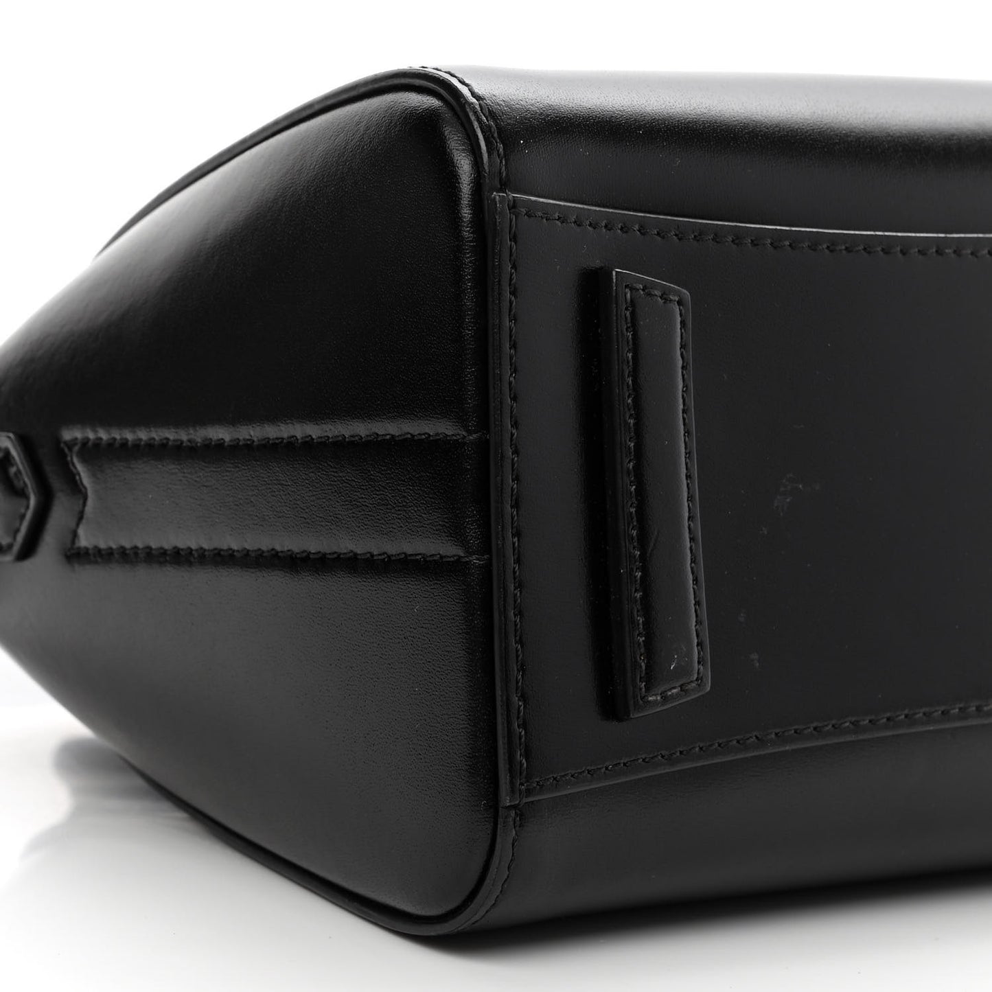 Shiny Lord Calfskin Mini Antigona Black