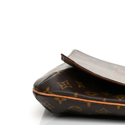 Louis Vuitton Monogram Musette Tango 16 of 16