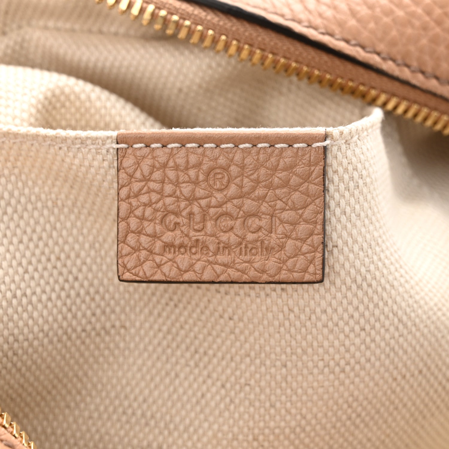 Gucci Pebbled Calfskin Small Soho Disco Bag Camelia 6 of 10