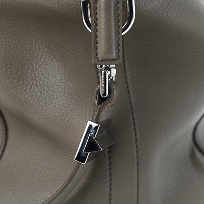 Givenchy Sugar Goatskin Medium Antigona Sand 23 of 25