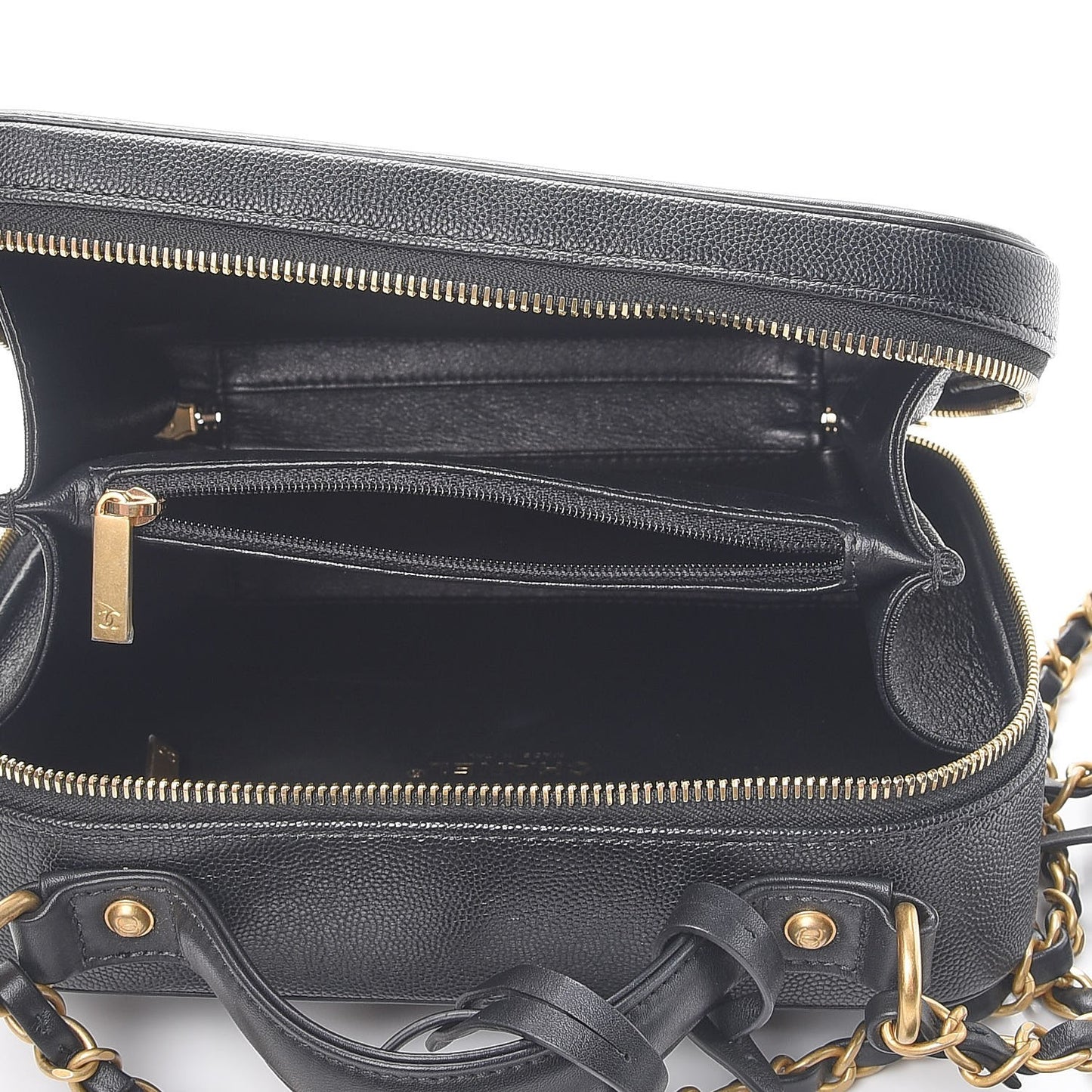 Caviar Quilted Medium CC Filigree Vanity Case Black