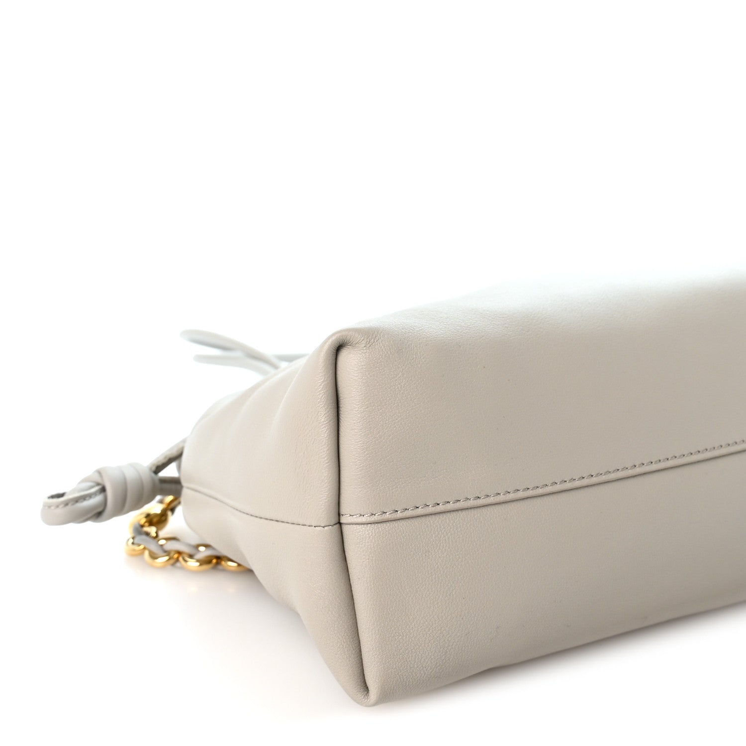 Loewe Mellow Nappa Donut Chain Medium Flamenco Knot Clutch Shell Grey 4 of 10