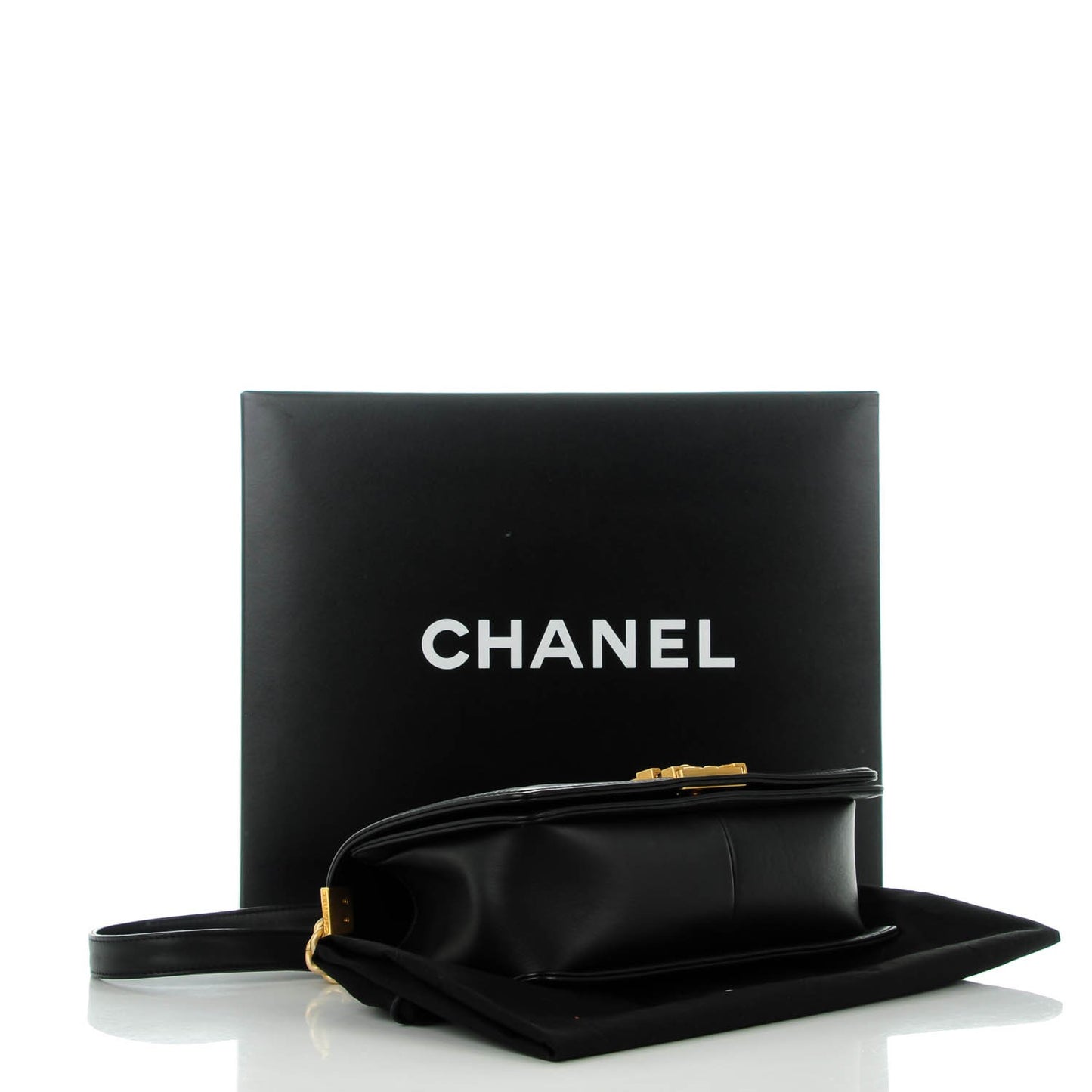 Caviar Suede Calfskin Chevron Medium Boy Flap Black