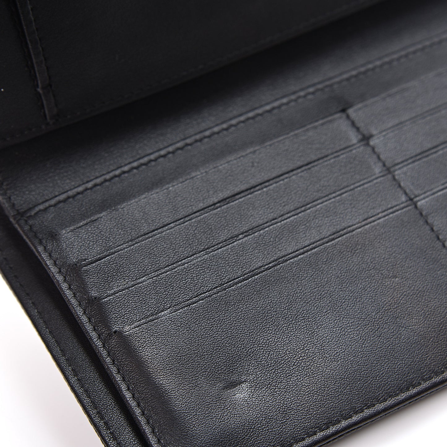 Caviar Timeless CC Large Gusset Flap Wallet Black