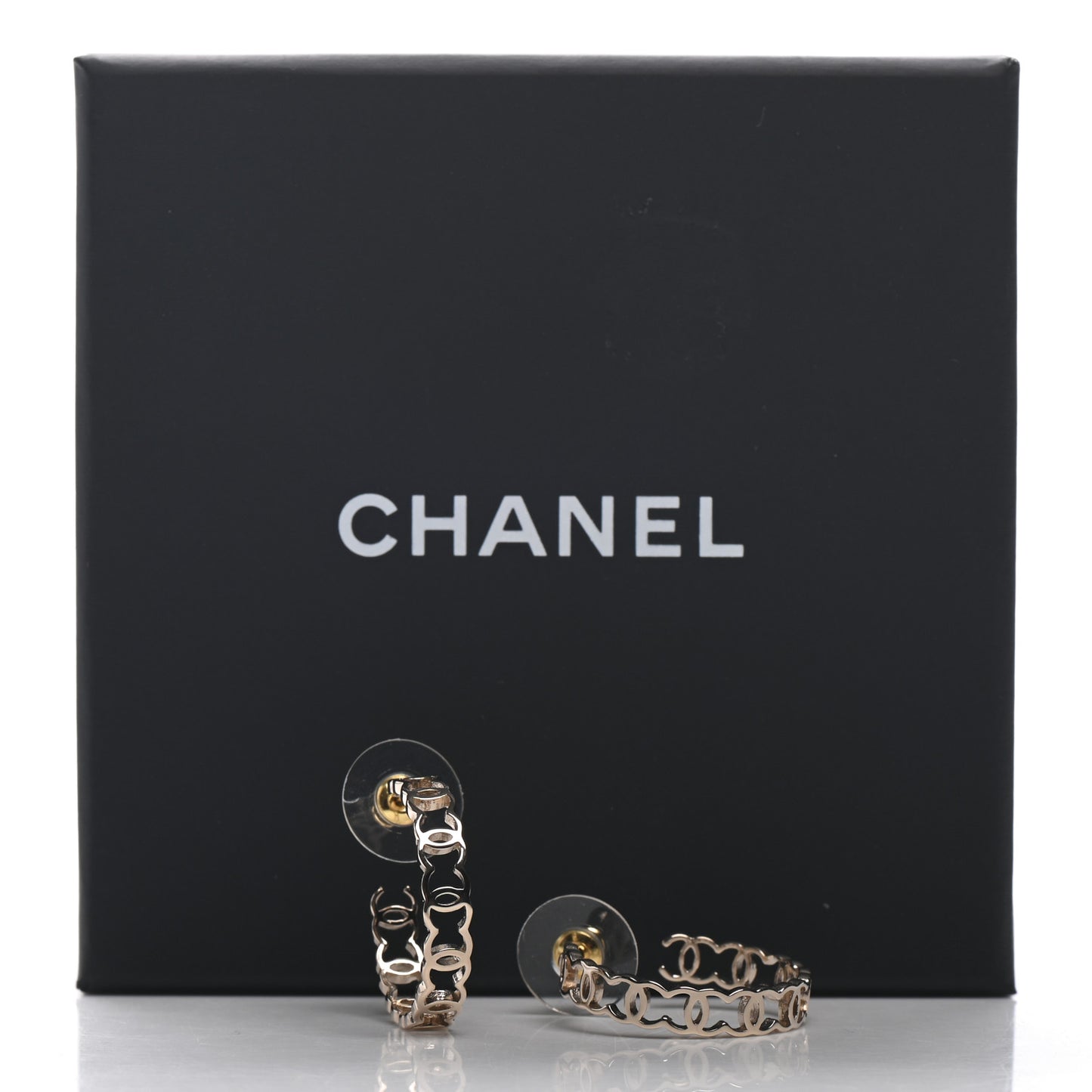 Metal CC Hoop Earrings Gold