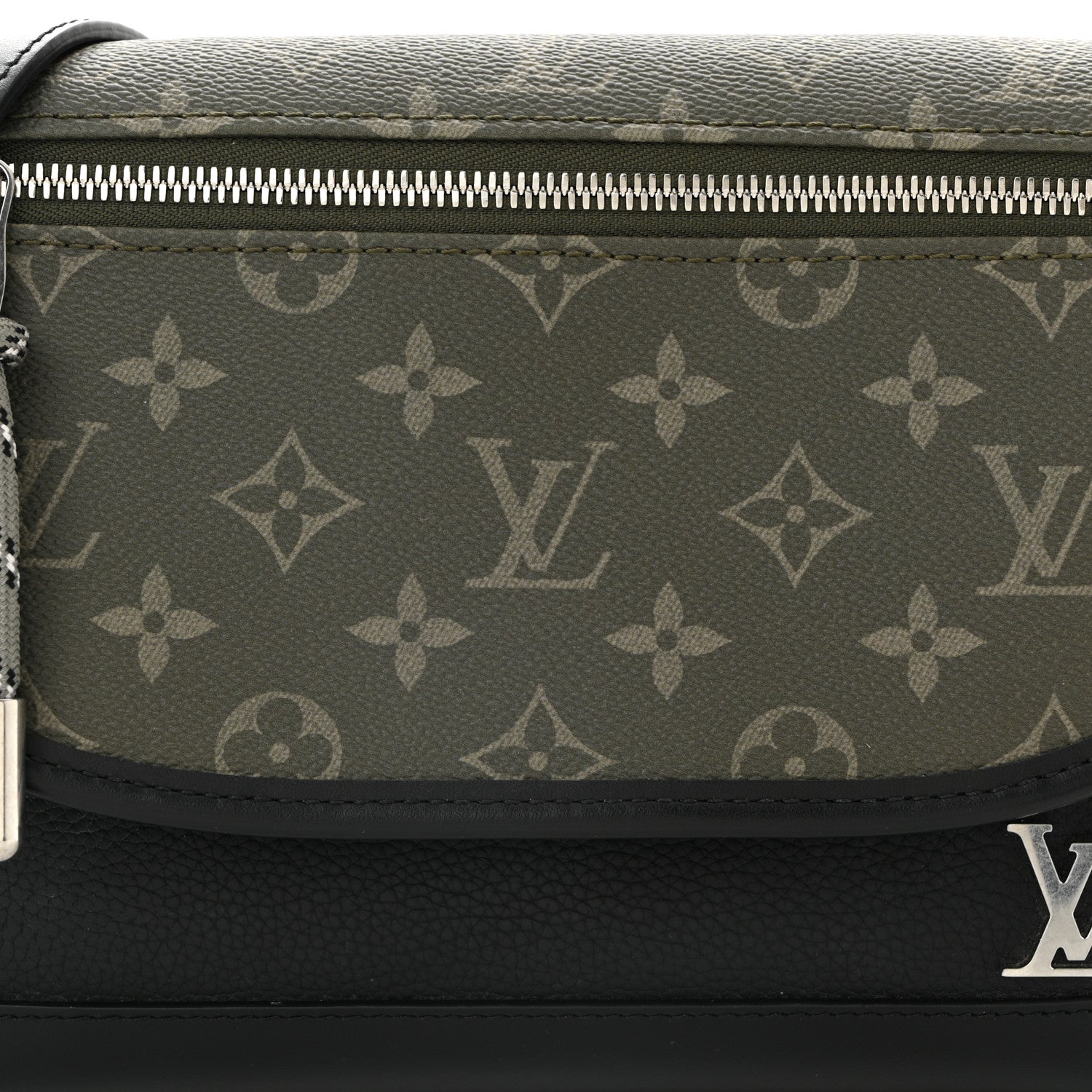 Louis Vuitton Grained Calfskin Monogram Pulse Messenger Khaki Black 7 of 10