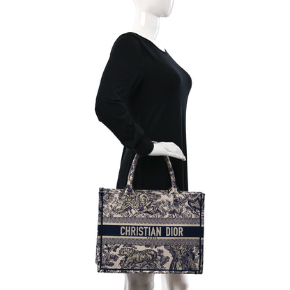 Christian Dior Canvas Embroidered Medium Dioriviera Toile De Jouy Book Tote Blue 2 of 13