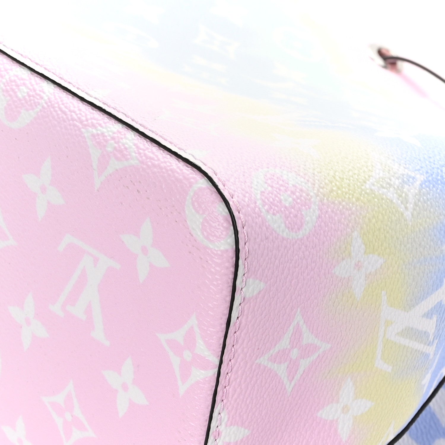 Louis Vuitton Monogram Escale Neonoe MM Pastel 12 of 12