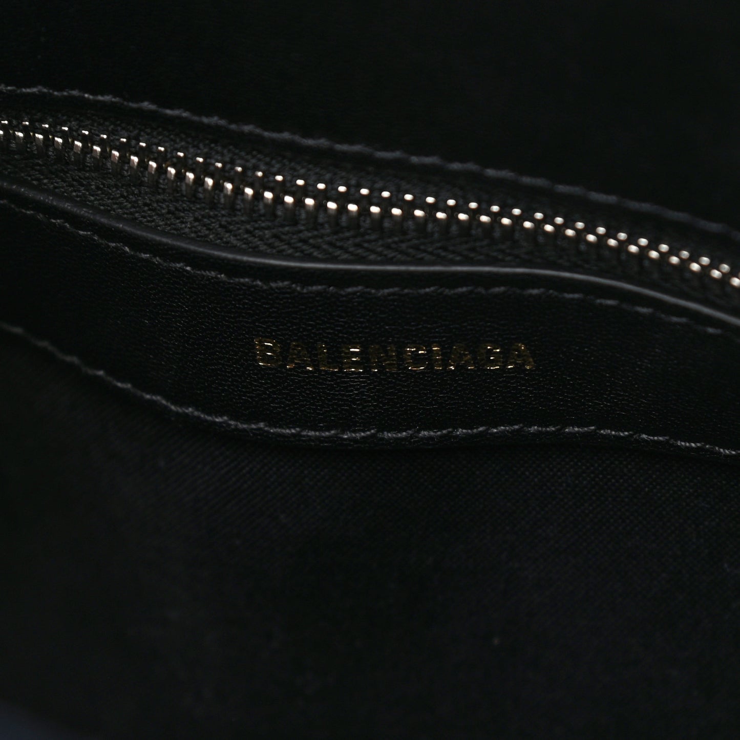 Shiny Calfskin Logo Crocodile Embossed S Ville Top Handle Bag Navy White