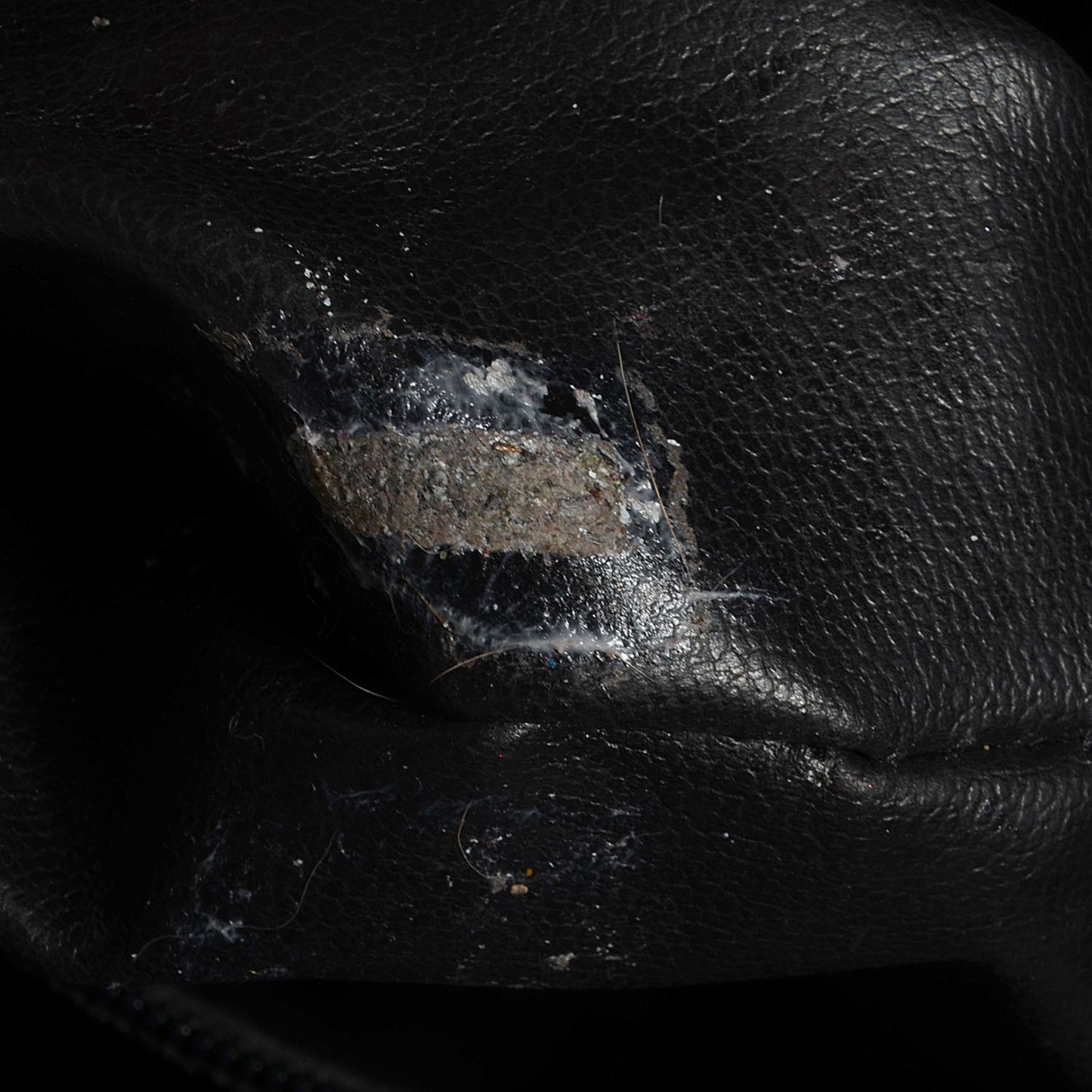 Caviar CC Shoulder Bag Black