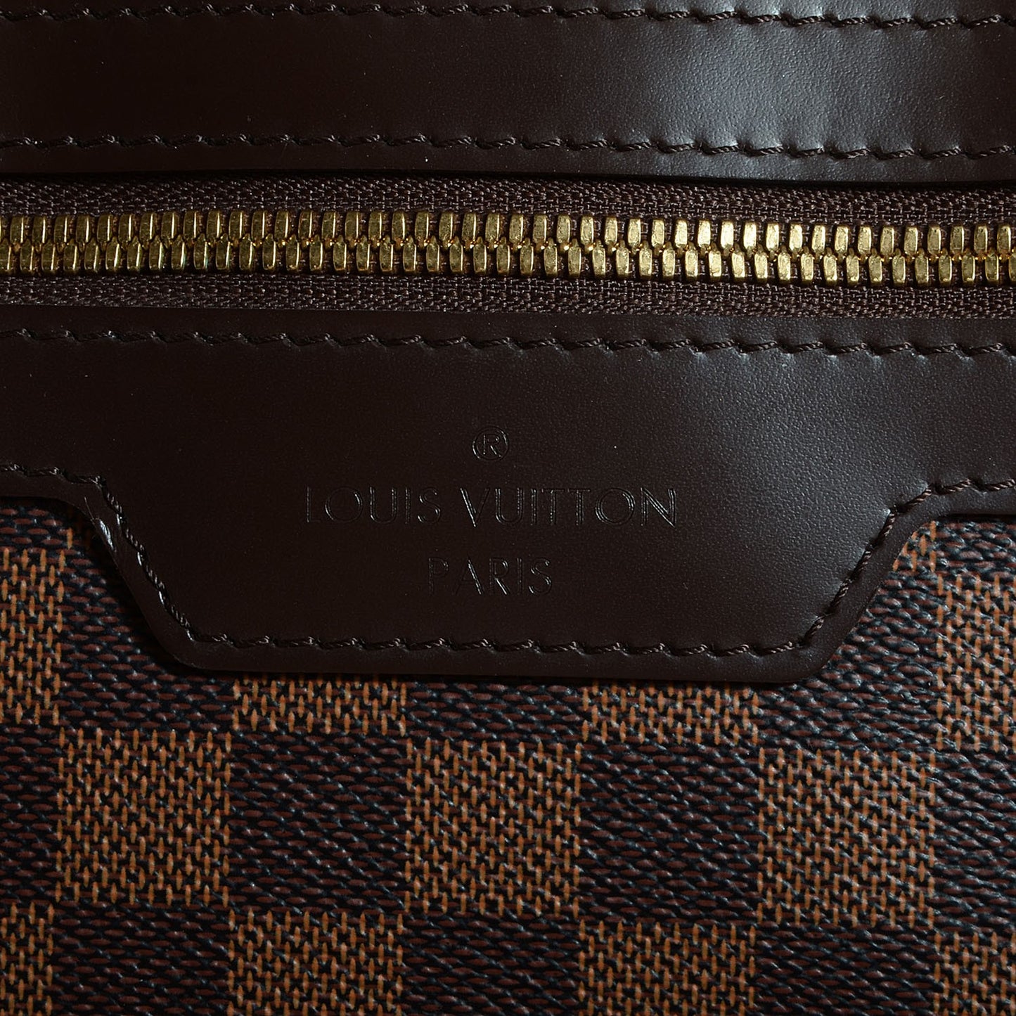 Damier Ebene Eole 60 Rolling Luggage