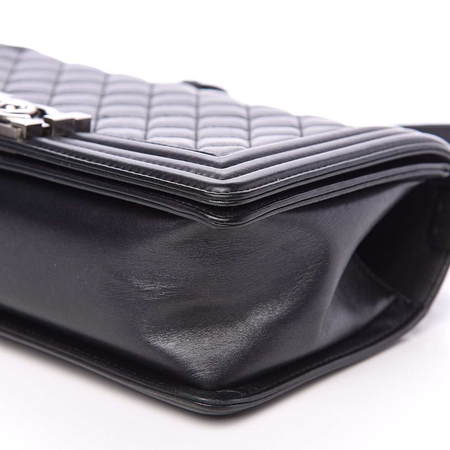 Lambskin Quilted Medium Boy Flap Black
