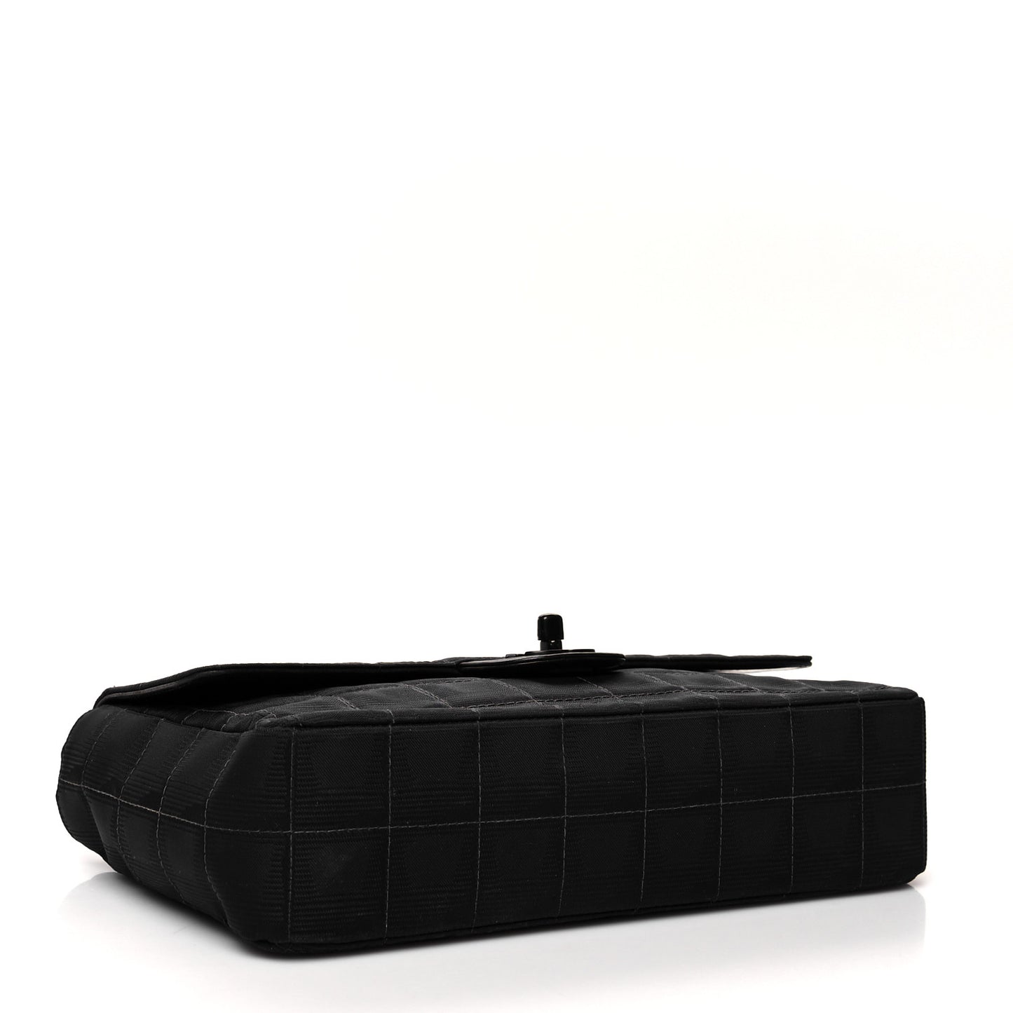 Nylon Medium Travel Flap Black