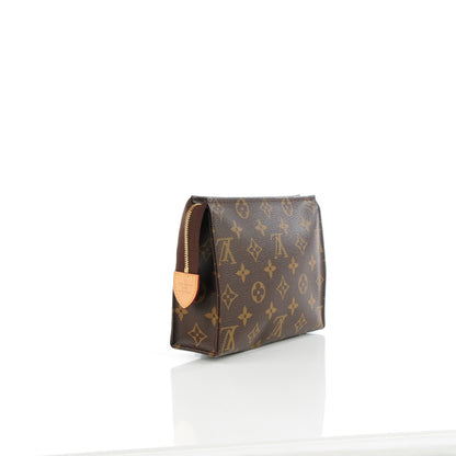 Louis Vuitton Monogram Toiletry Pouch 19 3 of 7