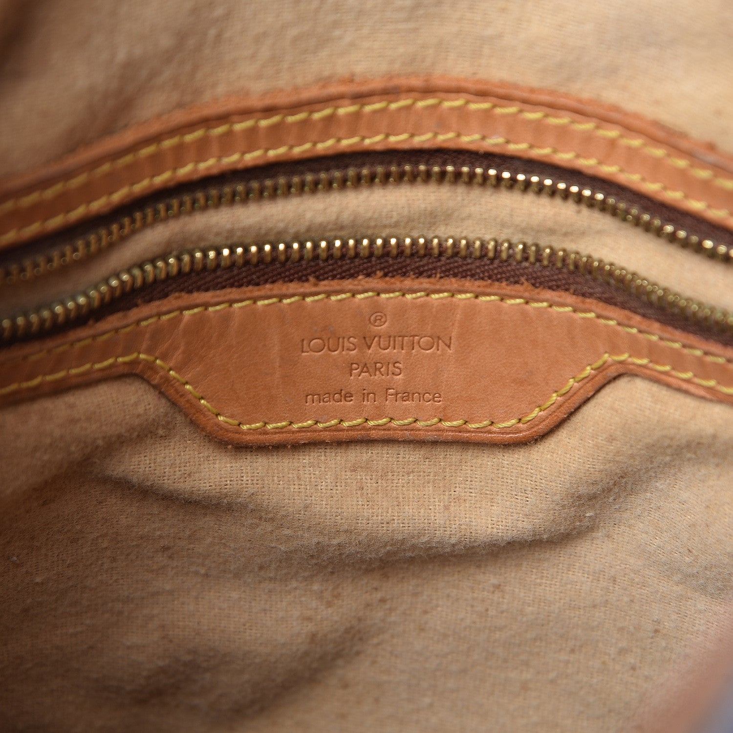 Louis Vuitton Monogram Petit Bucket 23 6 of 26