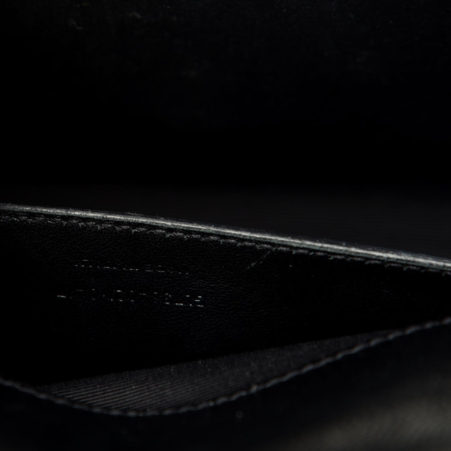 Grain De Poudre Medium Classic Monogram Kate Satchel Black