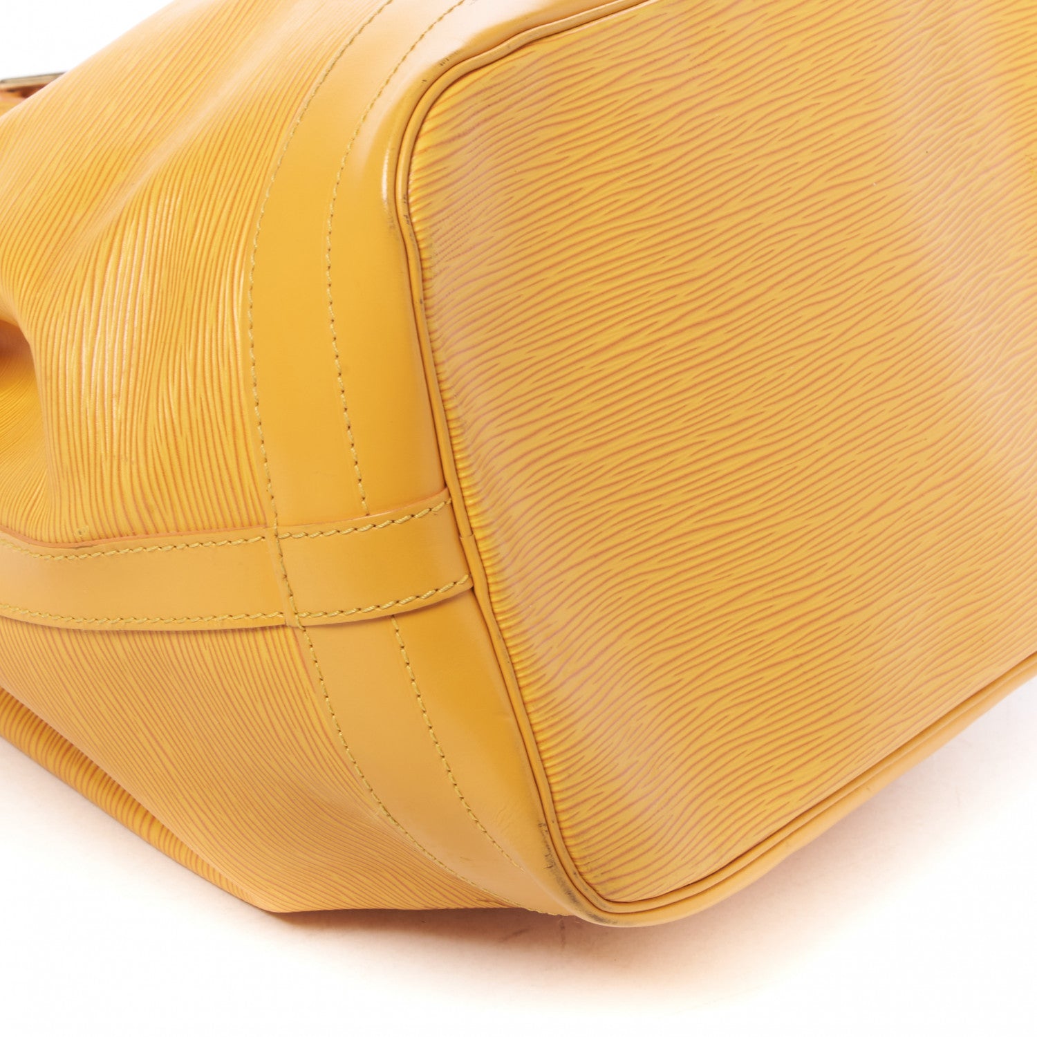 Louis Vuitton Epi Noe Tassil 6 of 9
