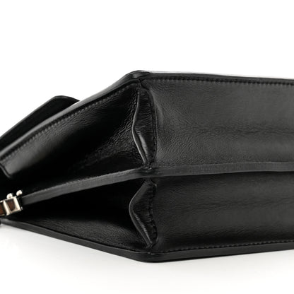 Louis Vuitton Reverse Monogram Giant Dauphine MM 8 of 13