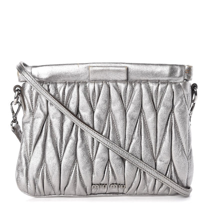 Miu Miu Metallic Nappa Matelasse Clutch Cromo 2 of 14