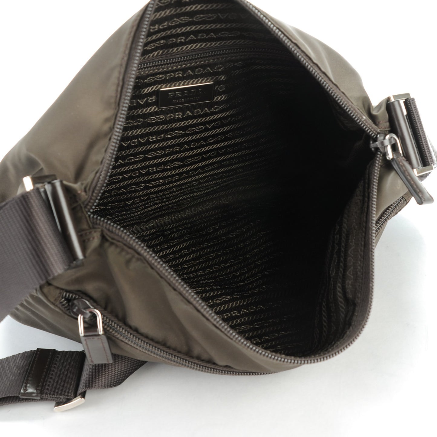 Nylon Vela Flat Messenger Bag Ebano