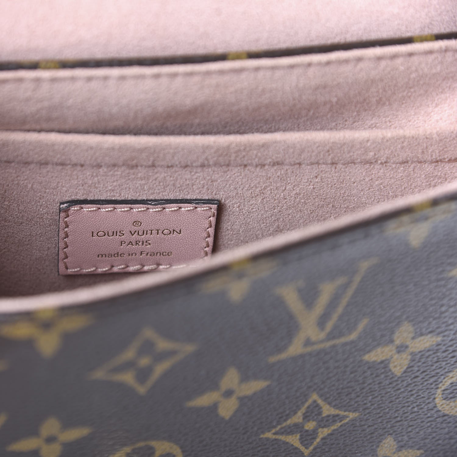 Louis Vuitton Monogram Locky BB Rose Poudre 8 of 10