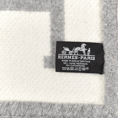 Hermes Wool Cashmere Avalon III Blanket Ecru Gris Clair 3 of 3