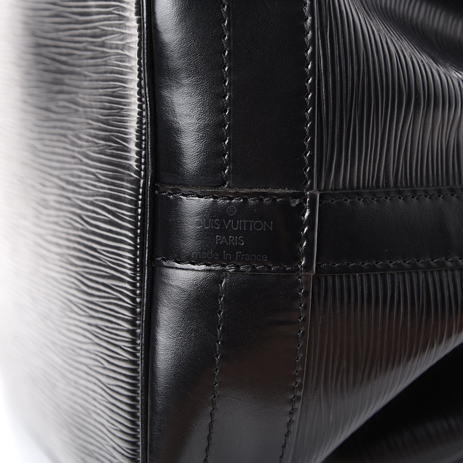 Louis Vuitton Epi Noe Black 5 of 19