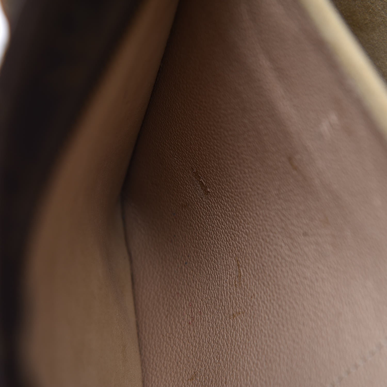 Louis Vuitton Monogram Luco 9 of 20