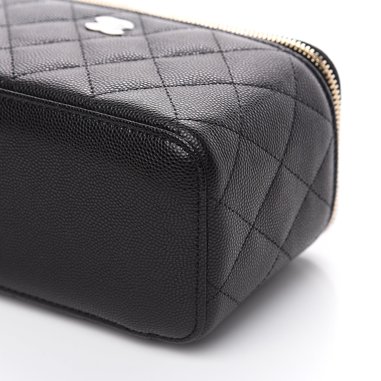 Caviar Quilted Small Vanity Case With Chain Black