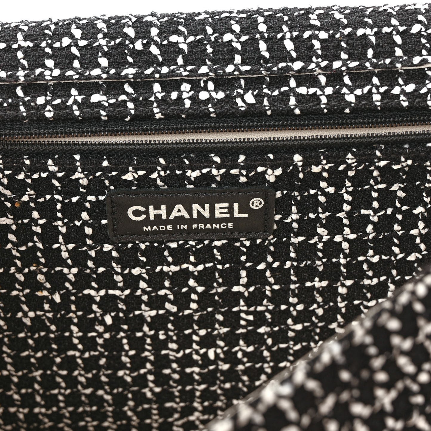 Tweed Jumbo Single Flap Black Ivory
